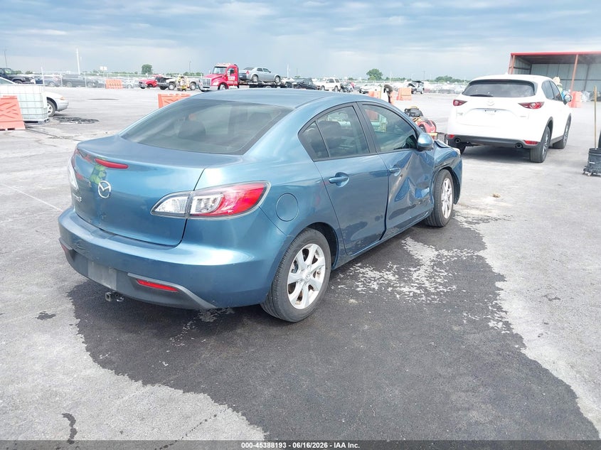 2011 Mazda 3 VIN JM1BL1VF1B1405400 IAAI salvage auction — RIGHT SIDE, Salvage (Missouri), sold $450 on 2026-07-21 (photo 4)