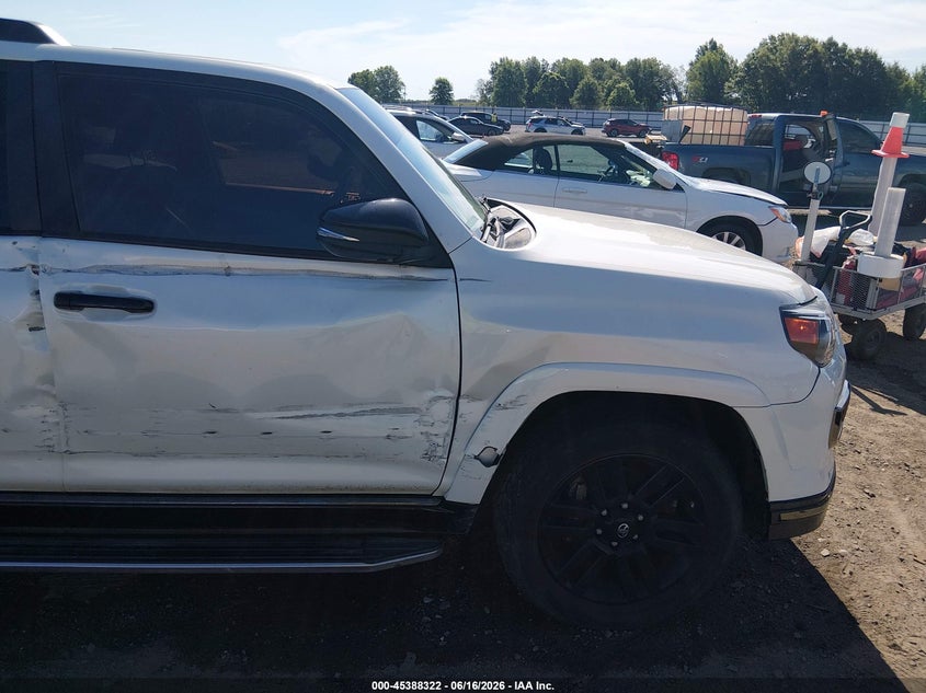 2021 Toyota 4runner VIN JTEJU5JR8M5954468 IAAI salvage auction — RIGHT SIDE, Salvage (Arkansas), sold $18,900 on 2026-07-29 (photo 6)