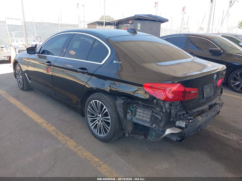 2019 BMW 5er VIN WBAJA9C55KB254868 IAAI salvage auction — REAR END, Salvage Title, sold $6,800 on 2026-08-01 (photo 3)