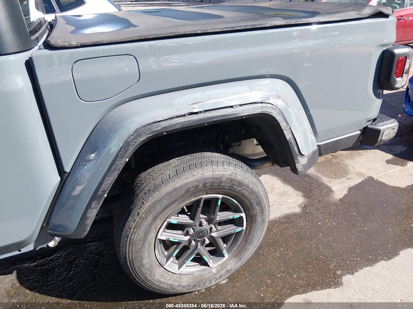 2024 Jeep Gladiator VIN 1C6HJTAG4RL112039 IAAI salvage auction — SIDE, Salvage (Utah), sold $16,100 on 2026-07-30 (photo 6)