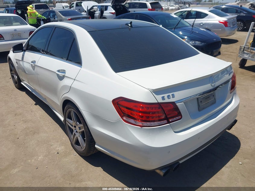 2010 Mercedes-benz E-class VIN WDDHF7HB8AA132263 IAAI salvage auction — FRONT END, Salvage (California), sold $4,250 on 2026-07-09 (photo 3)