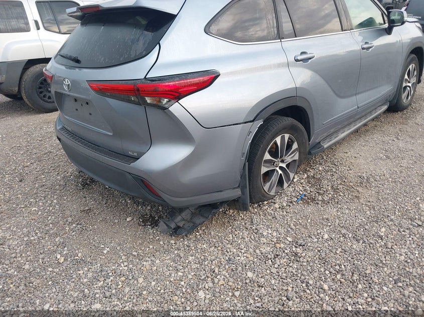 2022 Toyota Highlander VIN 5TDGZRAHXNS095748 IAAI salvage auction — RIGHT REAR, Salvage (Louisiana), sold $15,350 on 2026-07-15 (photo 6)