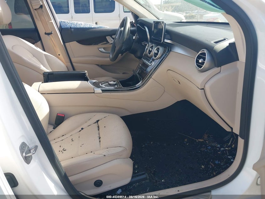 2017 Mercedes-benz Glc VIN WDC0G4JB4HF205570 IAAI salvage auction — ALL OVER, Salvage (Arizona), sold $4,000 on 2026-07-22 (photo 5)