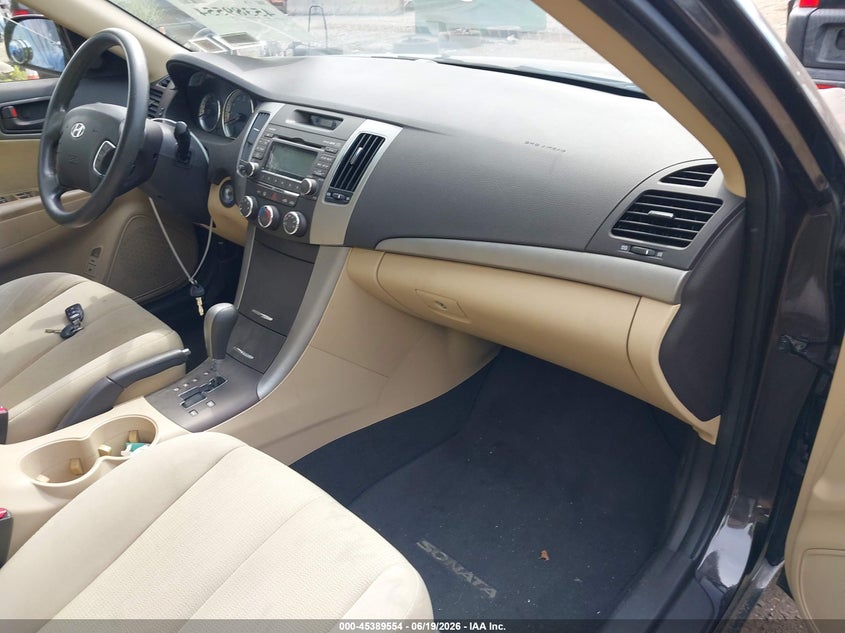 2009 Hyundai Sonata VIN 5NPET46C69H561048 IAAI salvage auction — NORMAL WEAR, Clear (New York), sold $2,600 on 2026-07-15 (photo 5)