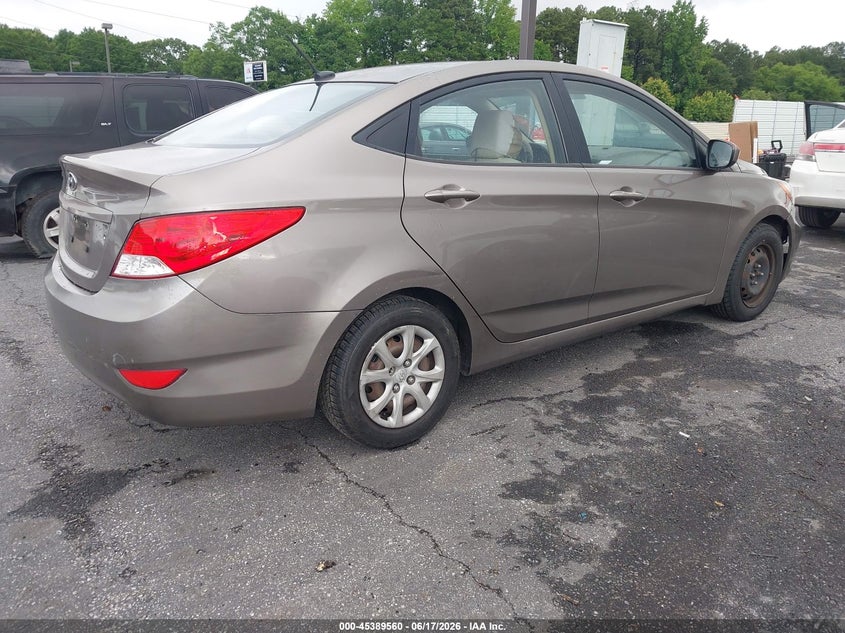 2013 Hyundai Accent VIN KMHCT4AE2DU477867 IAAI salvage auction — NORMAL WEAR, Clear (Montana), sold $650 on 2026-07-08 (photo 4)