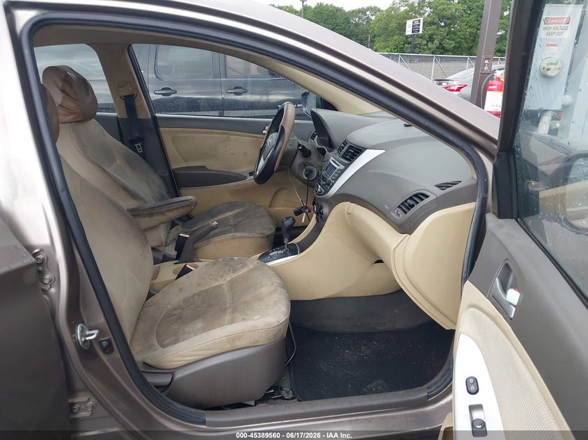 2013 Hyundai Accent VIN KMHCT4AE2DU477867 IAAI salvage auction — NORMAL WEAR, Clear (Montana), sold $650 on 2026-07-08 (photo 5)