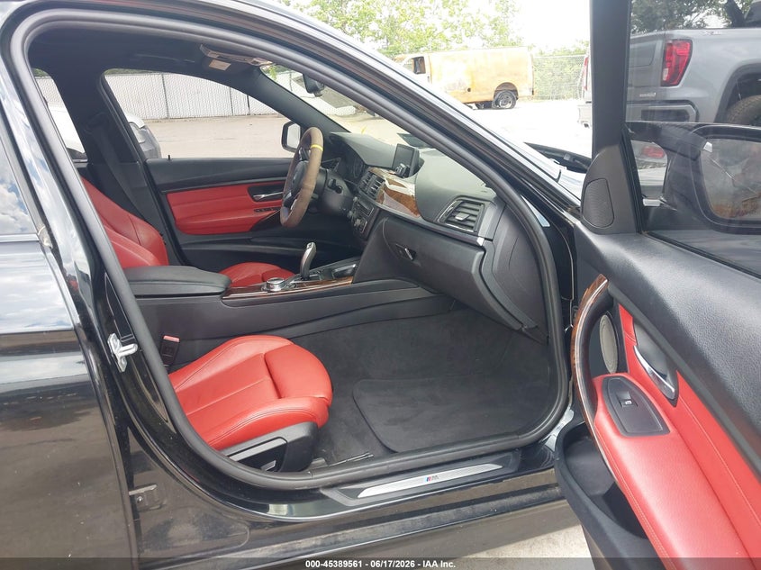 2014 BMW VIN WBA3B9G50ENR91091 IAAI salvage auction — LEFT FRONT, Salvage (Missouri), sold $4,550 on 2026-07-30 (photo 5)