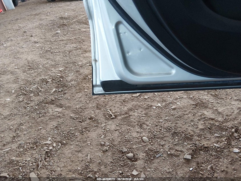 2015 Cadillac Srx VIN 3GYFNBE32FS541850 IAAI salvage auction — REAR END, Salvage Title, sold $1,950 on 2026-07-31 (photo 9)