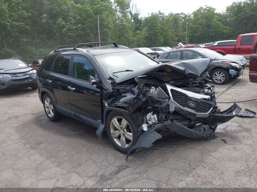 2012 Kia Sorento VIN 5XYKUDA26CG236512 IAAI salvage auction — FRONT END, Salvage - Greater Than 75% (Maryland), sold $400 on 2026-07-29 (photo 1)