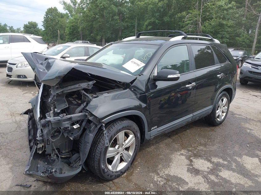 2012 Kia Sorento VIN 5XYKUDA26CG236512 IAAI salvage auction — FRONT END, Salvage - Greater Than 75% (Maryland), sold $400 on 2026-07-29 (photo 2)