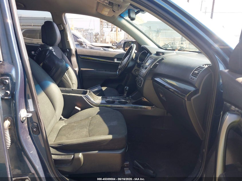 2014 Kia Sorento VIN 5XYKT3A68EG508285 IAAI salvage auction — FRONT END, Salvage Title, sold $775 on 2026-08-01 (photo 5)