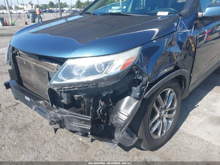 2014 Kia Sorento VIN 5XYKT3A68EG508285 IAAI salvage auction — FRONT END, Salvage Title, sold $775 on 2026-08-01 (photo 6)