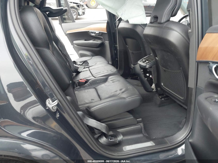 2022 Volvo Xc90 VIN YV4102PK9N1871291 IAAI salvage auction — LEFT SIDE, Salvage (California), sold $3,250 on 2026-07-29 (photo 8)