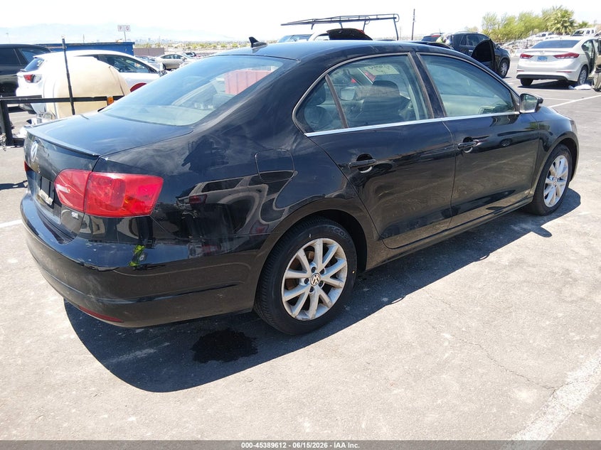 2014 Volkswagen Jetta VIN 3VWD17AJ1EM377663 IAAI salvage auction — NORMAL WEAR, Regular (Nevada), sold $675 on 2026-07-24 (photo 4)