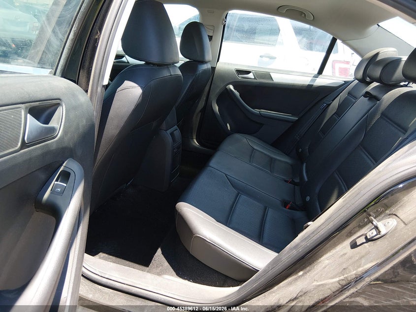 2014 Volkswagen Jetta VIN 3VWD17AJ1EM377663 IAAI salvage auction — NORMAL WEAR, Regular (Nevada), sold $675 on 2026-07-24 (photo 8)