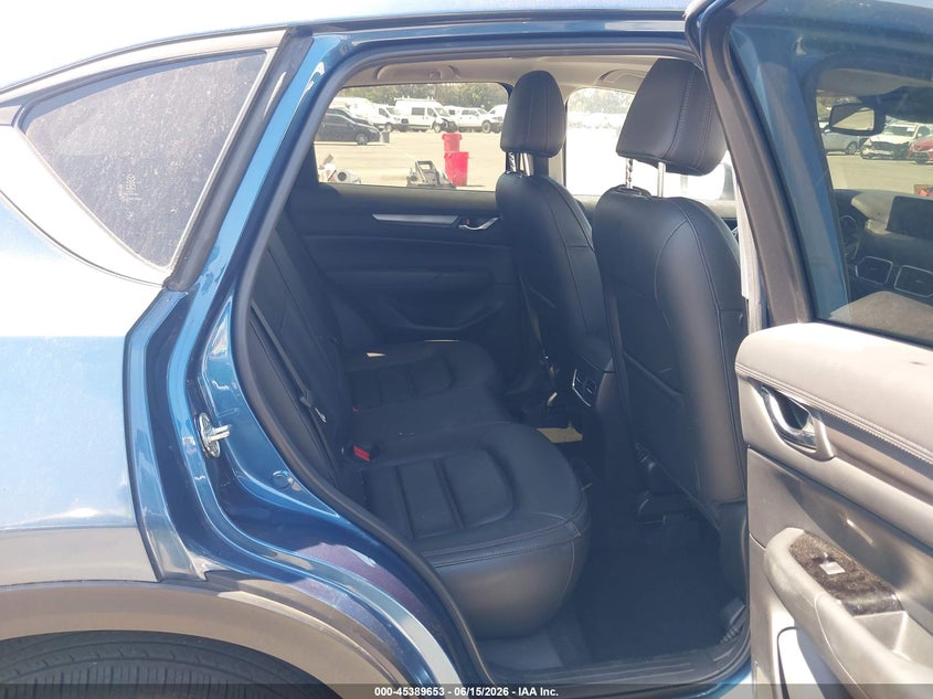 2021 Mazda Cx-5 VIN JM3KFBCM4M0442438 IAAI salvage auction — FRONT & REAR, Salvage (California), sold $8,675 on 2026-09-05 (photo 8)