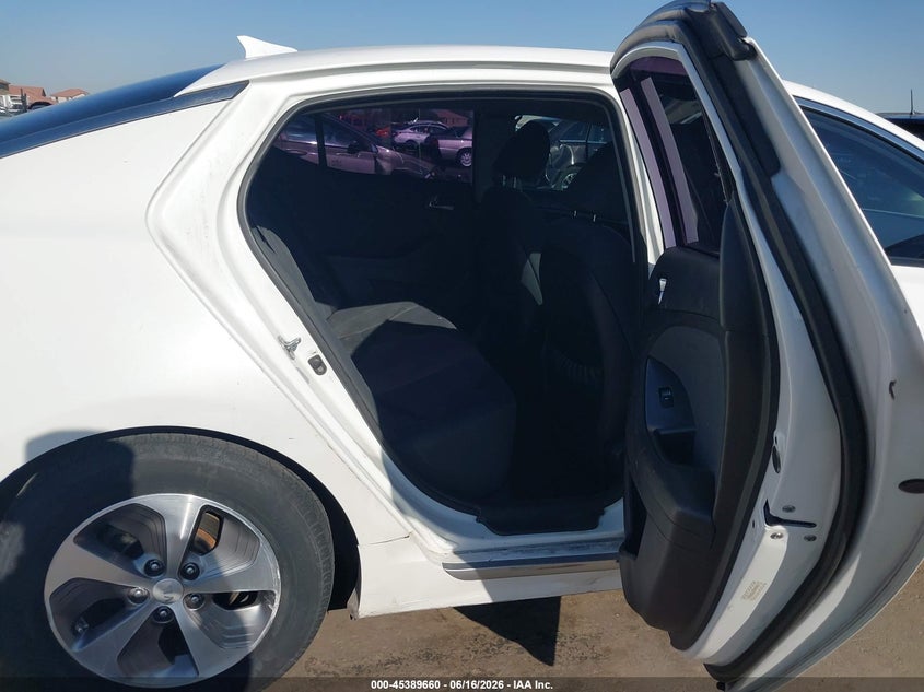 2015 Kia Optima VIN KNAGM4ADXF5078810 IAAI salvage auction — UNDERCARRIAGE, Salvage (Arizona), sold $1,500 on 2026-07-07 (photo 8)