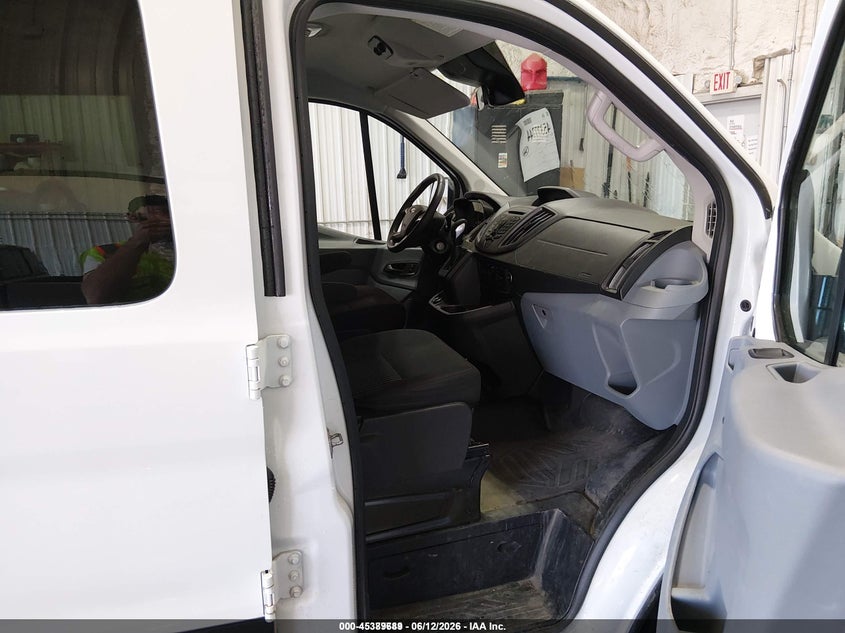 2018 Ford Transit 150 VIN 1FMZK1ZM0JKB43089 IAAI salvage auction — RIGHT SIDE, Sf97 (Alaska), sold $22,500 on 2026-07-07 (photo 5)