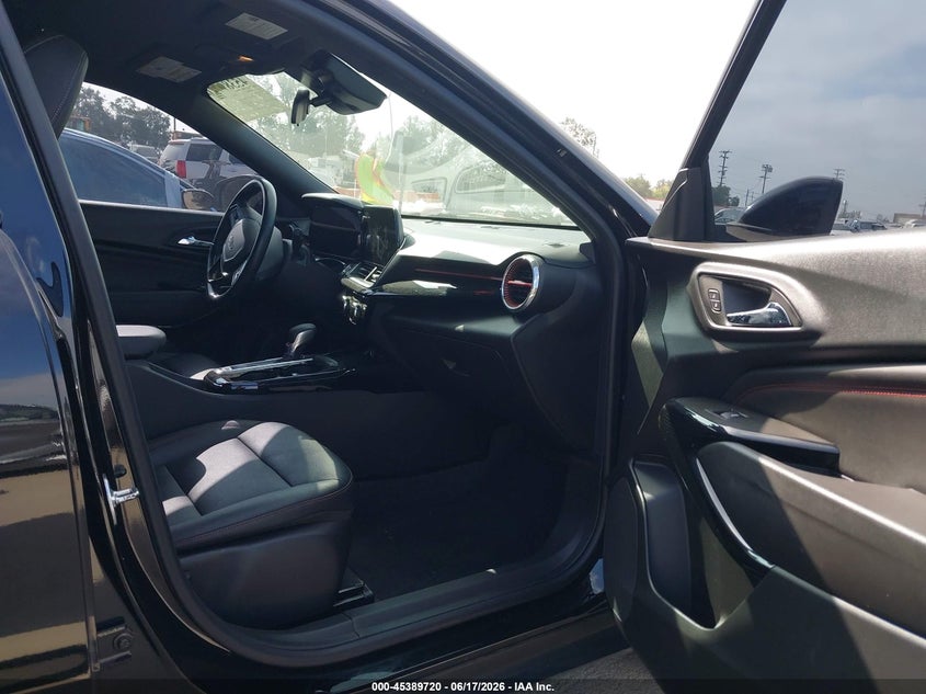 2025 Chevrolet Trax VIN KL77LJEP1SC021665 IAAI salvage auction — FRONT END, Salvage Title, sold $6,100 on 2026-07-10 (photo 5)