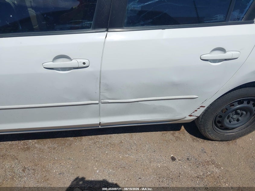 2007 Mazda 3 VIN JM1BK32F371634963 IAAI salvage auction — SIDE, Clear (Arizona), sold $500 on 2026-07-16 (photo 6)