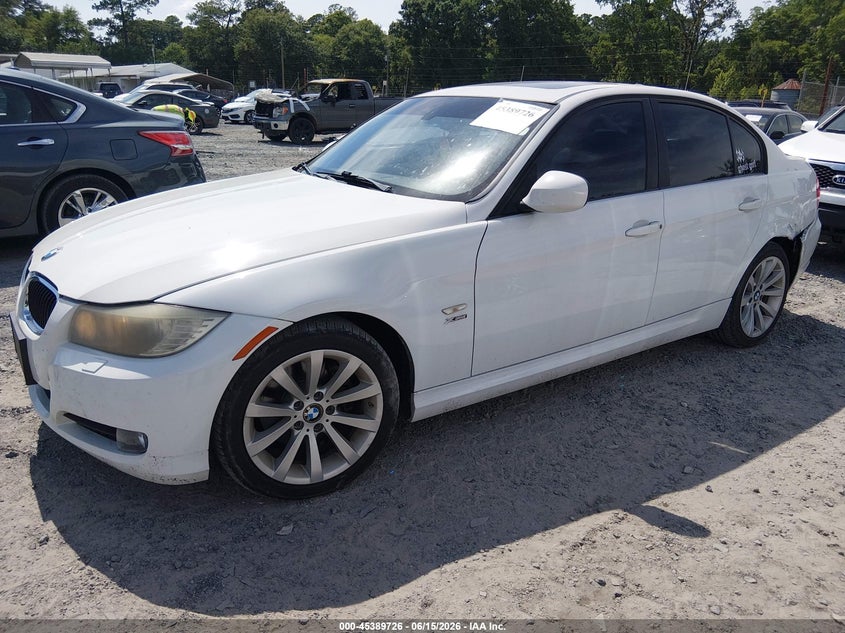 2011 BMW 3 series VIN WBAPK7G59BNN86669 IAAI salvage auction — LEFT SIDE, Salvage (South Carolina), sold $1,800 on 2026-07-28 (photo 2)