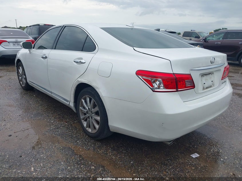 2011 Lexus Es 350 VIN JTHBK1EG0B2445357 IAAI salvage auction — FRONT & REAR, Original (Texas), sold $975 on 2026-07-08 (photo 3)
