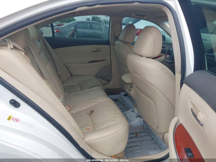 2011 Lexus Es 350 VIN JTHBK1EG0B2445357 IAAI salvage auction — FRONT & REAR, Original (Texas), sold $975 on 2026-07-08 (photo 8)