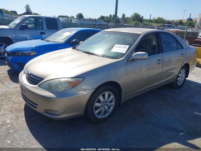 2002 Toyota Camry VIN JTDBE32K420063227 IAAI salvage auction — NORMAL WEAR, Clear - Dealer Only (California), sold $600 on 2026-07-09 (photo 2)