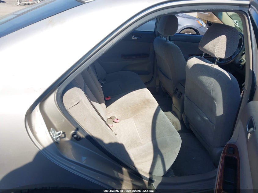 2002 Toyota Camry VIN JTDBE32K420063227 IAAI salvage auction — NORMAL WEAR, Clear - Dealer Only (California), sold $600 on 2026-07-09 (photo 8)
