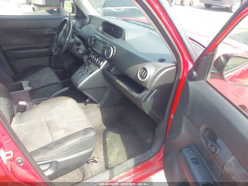 2014 Scion Xb VIN JTLZE4FE2EJ061830 IAAI salvage auction — NORMAL WEAR, Clear (Florida), sold $25 on 2026-07-28 (photo 5)
