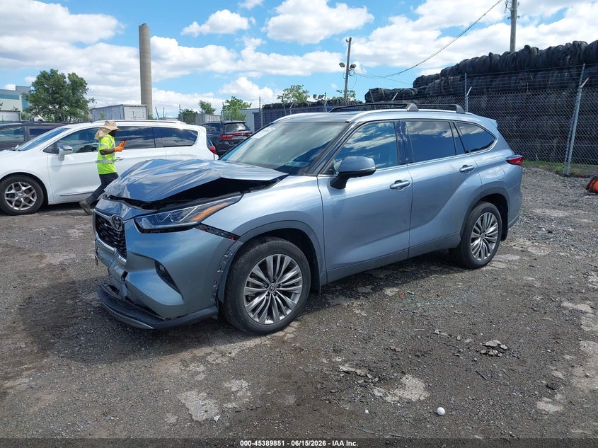 2020 Toyota Highlander VIN 5TDFZRBHXLS048100 IAAI salvage auction — FRONT END, Salvage (Pennsylvania), sold $14,950 on 2026-07-17 (photo 2)