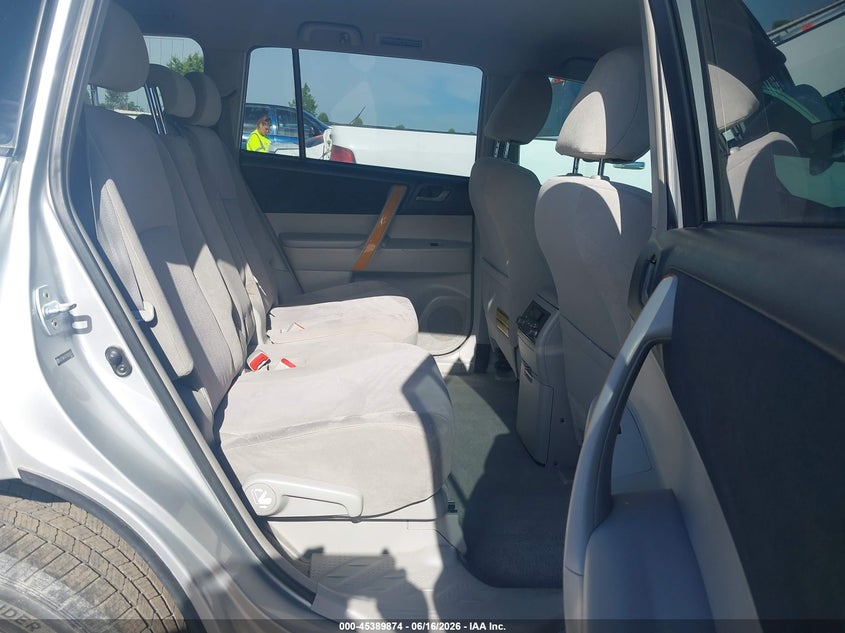 2009 Toyota Highlander VIN JTEEW41A192032651 IAAI salvage auction — FRONT END, Salvage (Idaho), sold $850 on 2026-07-18 (photo 8)