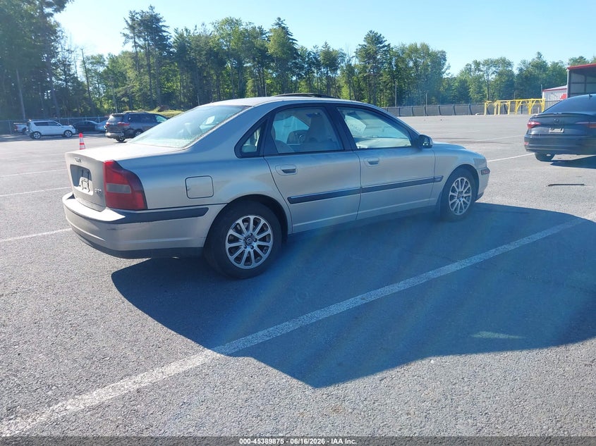2000 Volvo S80 VIN YV1TS90D9Y1084396 IAAI salvage auction — NORMAL WEAR, Clear (New York), sold $400 on 2026-07-30 (photo 4)