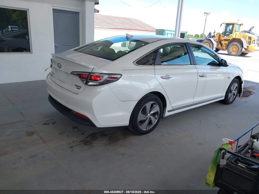 2017 Hyundai Sonata VIN KMHE34L1XHA051242 IAAI salvage auction — LEFT SIDE, Rebuildable (Florida), sold $1,500 on 2026-07-23 (photo 4)