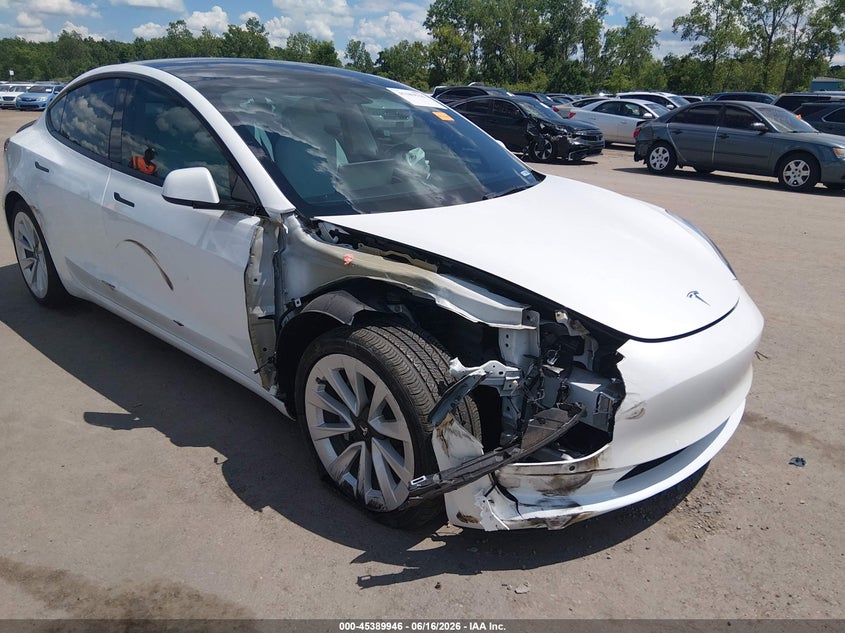 2022 Tesla Model 3 VIN 5YJ3E1EB0NF155350 IAAI salvage auction — RIGHT SIDE, Salvage Title, sold $9,300 on 2026-07-28 (photo 6)