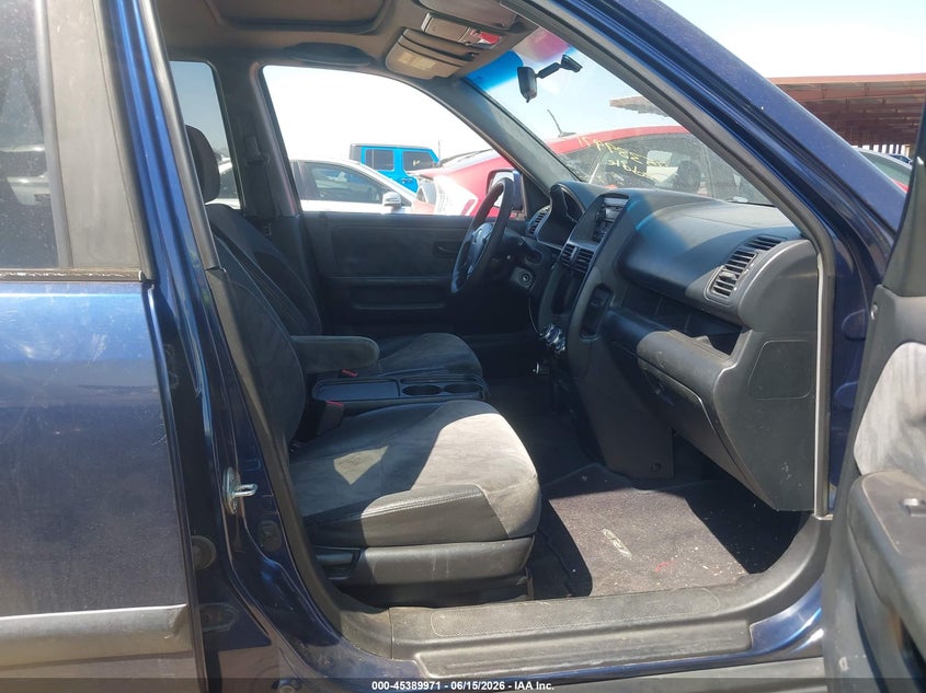 2004 Honda Cr-v VIN JHLRD78824C040070 IAAI salvage auction — NORMAL WEAR, Clear-Dealer Only (Arizona), sold $1,600 on 2026-07-14 (photo 5)