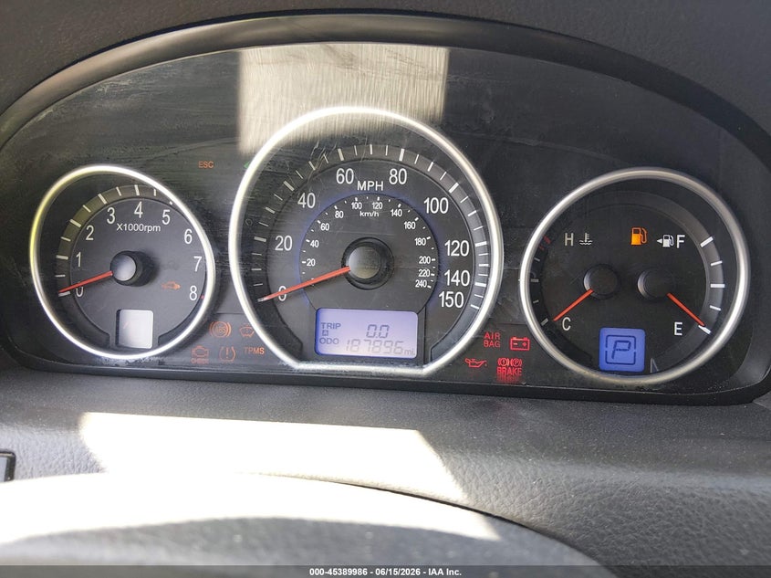 2012 Hyundai Veracruz VIN KM8NU4CC2CU202046 IAAI salvage auction — NORMAL WEAR, Regular (Nevada), sold $700 on 2026-07-17 (photo 7)