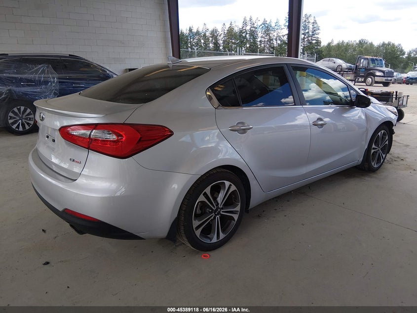 2015 Kia Forte VIN KNAFZ4A80F5373561 IAAI salvage auction — FRONT END, Bill Of Sale (Washington), sold $1,100 on 2026-07-22 (photo 4)