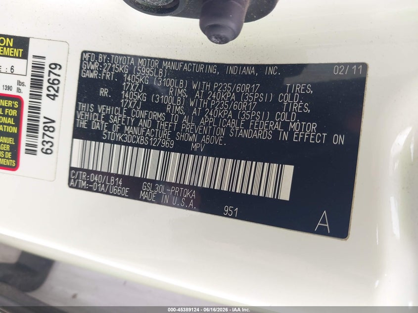 2011 Toyota Sienna VIN 5TDYK3DCXBS127969 IAAI salvage auction — NORMAL WEAR, Clear (Illinois), sold $2,150 on 2026-07-13 (photo 9)