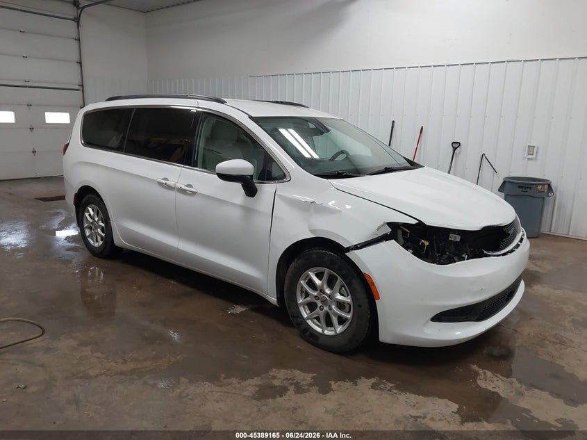 2021 Chrysler Voyager VIN 2C4RC1DG1MR520084 IAAI salvage auction — FRONT END, Regular (South Dakota), sold $3,550 on 2026-07-19 (photo 1)