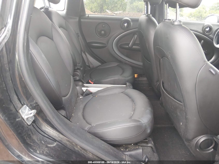 2011 Mini Cooper VIN WMWZC5C50BWM10751 IAAI salvage auction — FRONT END, Salvage (Missouri), sold $75 on 2026-07-13 (photo 8)