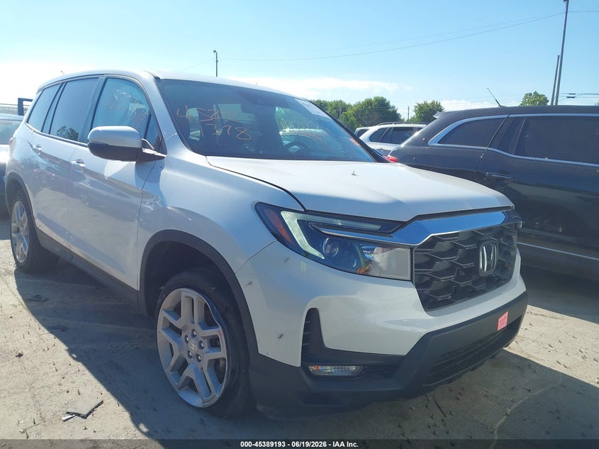2024 Honda Passport VIN 5FNYF8H54RB010075 IAAI salvage auction — FRONT END, Salvage Title, sold $9,300 on 2026-07-21 (photo 1)
