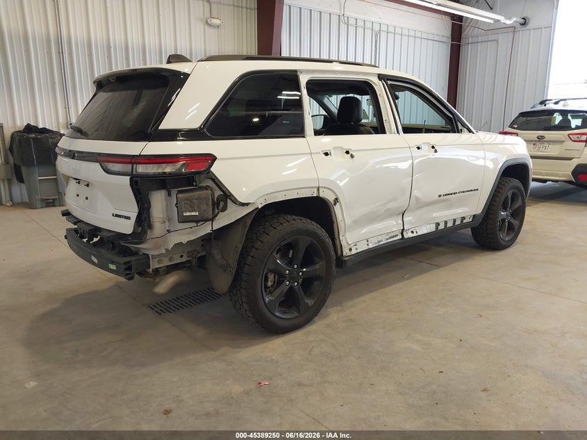2023 Jeep Grand cherokee VIN 1C4RJHBG8PC651690 IAAI salvage auction — UNKNOWN, Wait Title, sold $8,200 on 2026-09-14 (photo 4)