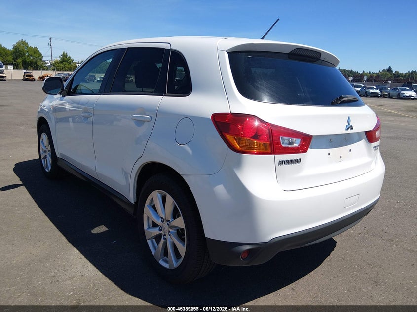 2015 Mitsubishi Outlander sport VIN 4A4AR3AU6FE044442 IAAI salvage auction — NORMAL WEAR, Sf97 (Oregon), sold $25 on 2026-07-29 (photo 3)