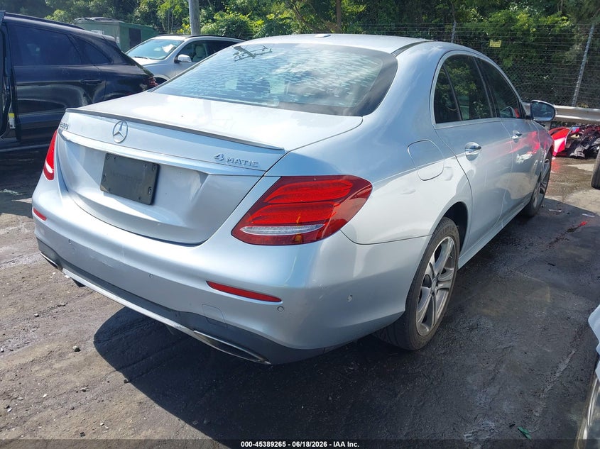 2017 Mercedes-benz E-klasse VIN WDDZF4KB0HA217328 IAAI salvage auction — ENGINE DAMAGE, Salvage (North Carolina), sold $4,300 on 2026-07-23 (photo 4)