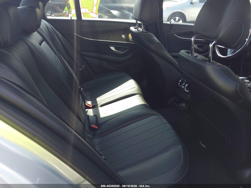 2017 Mercedes-benz E-klasse VIN WDDZF4KB0HA217328 IAAI salvage auction — ENGINE DAMAGE, Salvage (North Carolina), sold $4,300 on 2026-07-23 (photo 8)