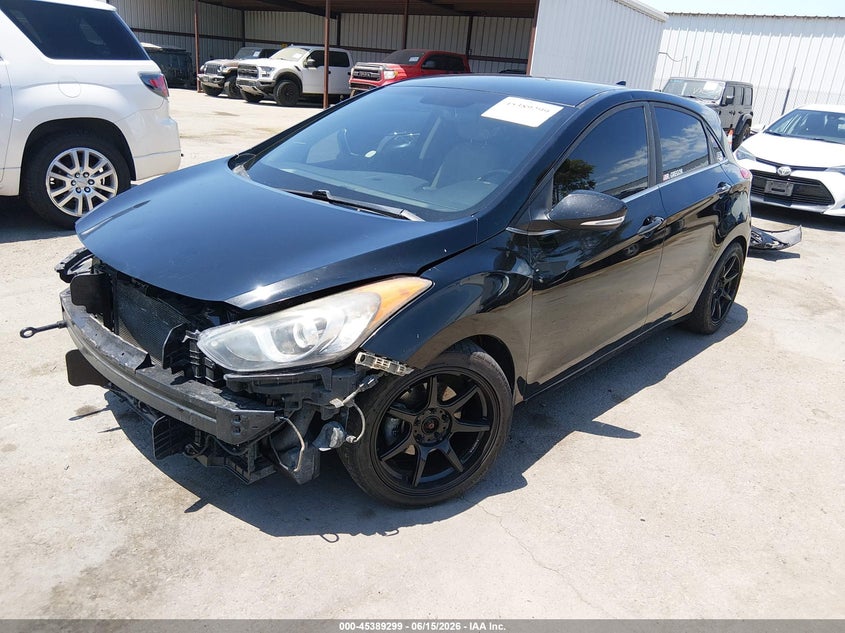 2016 Hyundai Elantra VIN KMHD35LH9GU322822 IAAI salvage auction — RIGHT FRONT, Salvage Title, sold $700 on 2026-07-29 (photo 2)