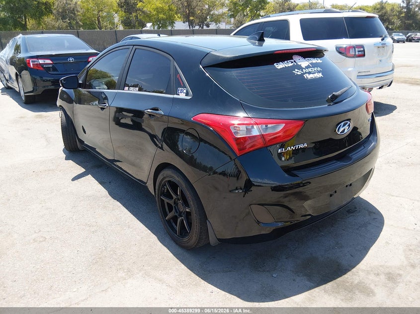 2016 Hyundai Elantra VIN KMHD35LH9GU322822 IAAI salvage auction — RIGHT FRONT, Salvage Title, sold $700 on 2026-07-29 (photo 3)