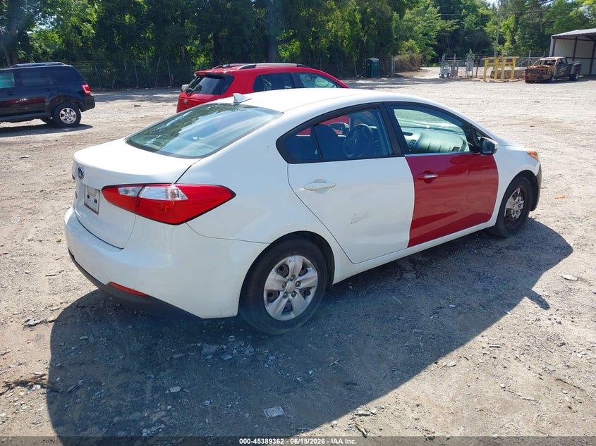 2016 Kia Forte VIN KNAFK4A6XG5620072 IAAI salvage auction — NORMAL WEAR, Clear (Georgia), sold $475 on 2026-07-17 (photo 4)