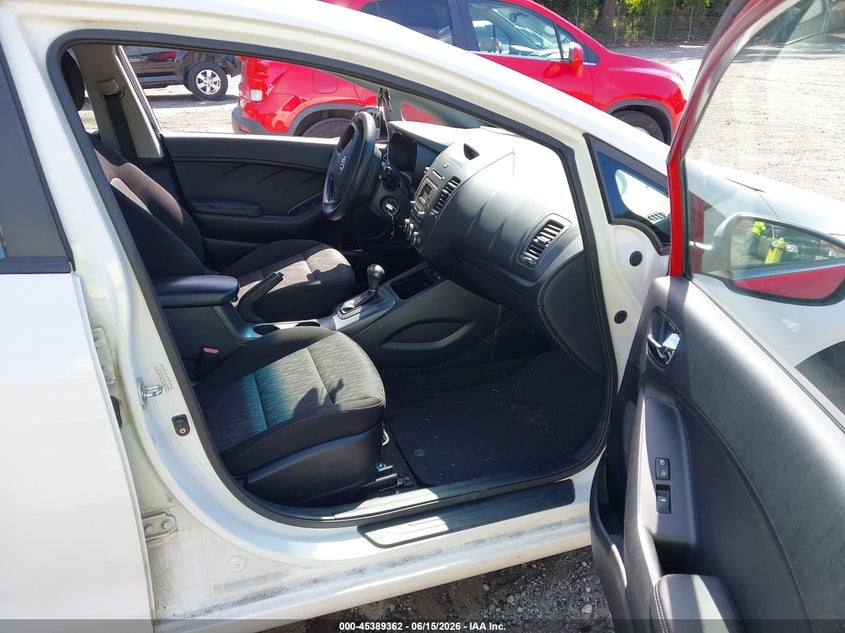 2016 Kia Forte VIN KNAFK4A6XG5620072 IAAI salvage auction — NORMAL WEAR, Clear (Georgia), sold $475 on 2026-07-17 (photo 5)
